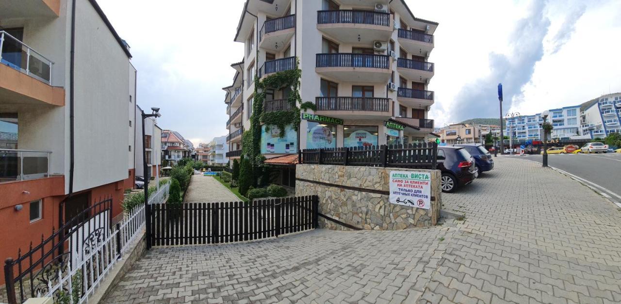 Aquamarine Apartments Sveti Vlas Exteriör bild