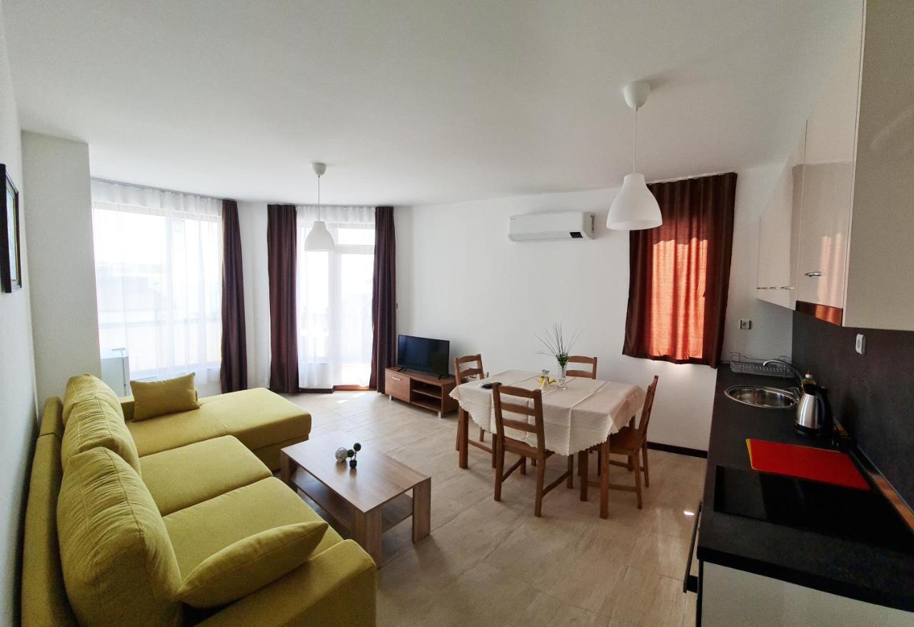 Aquamarine Apartments Sveti Vlas Exteriör bild