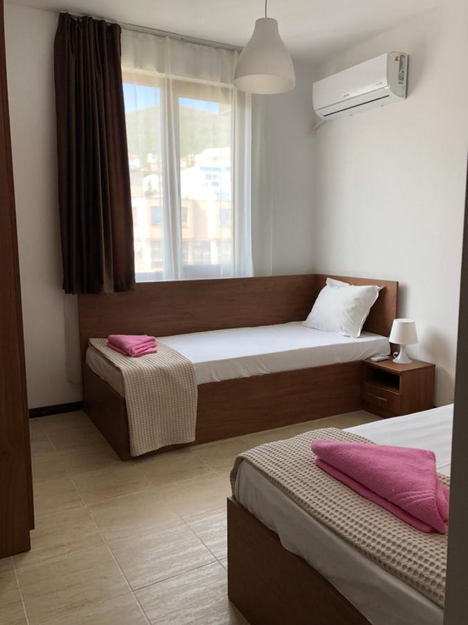 Aquamarine Apartments Sveti Vlas Exteriör bild