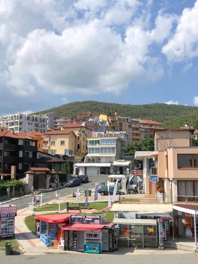 Aquamarine Apartments Sveti Vlas Exteriör bild