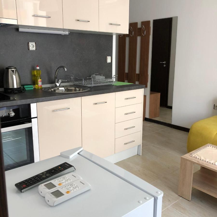 Aquamarine Apartments Sveti Vlas Exteriör bild